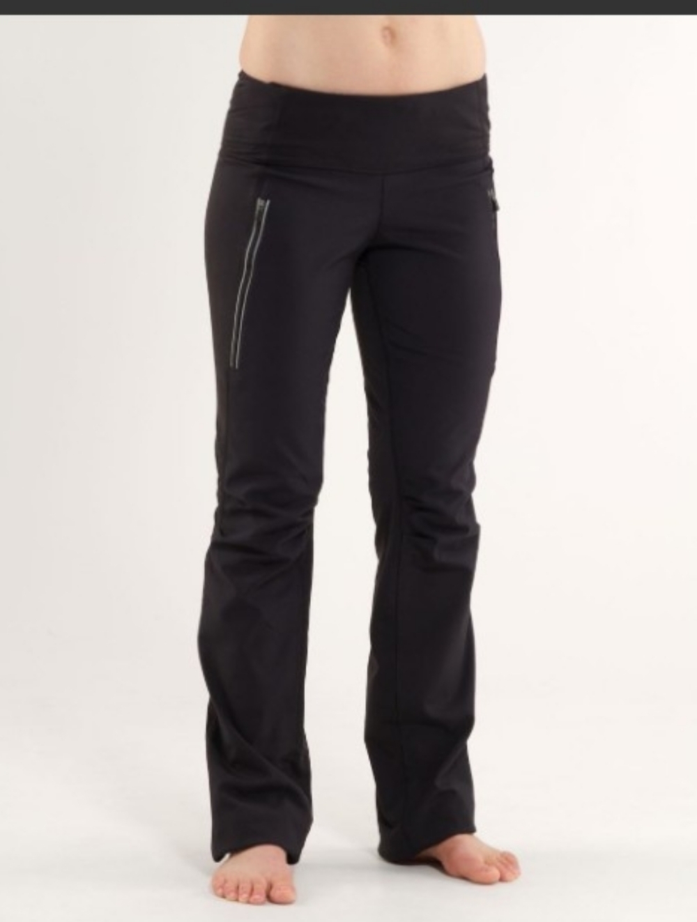 Lululemon Run: Free Pant
Black/Size 4